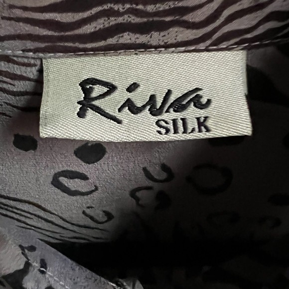 Riva 100% Silk Animal Print Button Up Blouse M Medium 3/4 Sleeve Zebra Leopard - Picture 2 of 12